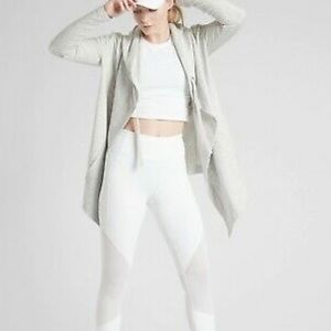 Athleta Vista Wrap, size Small